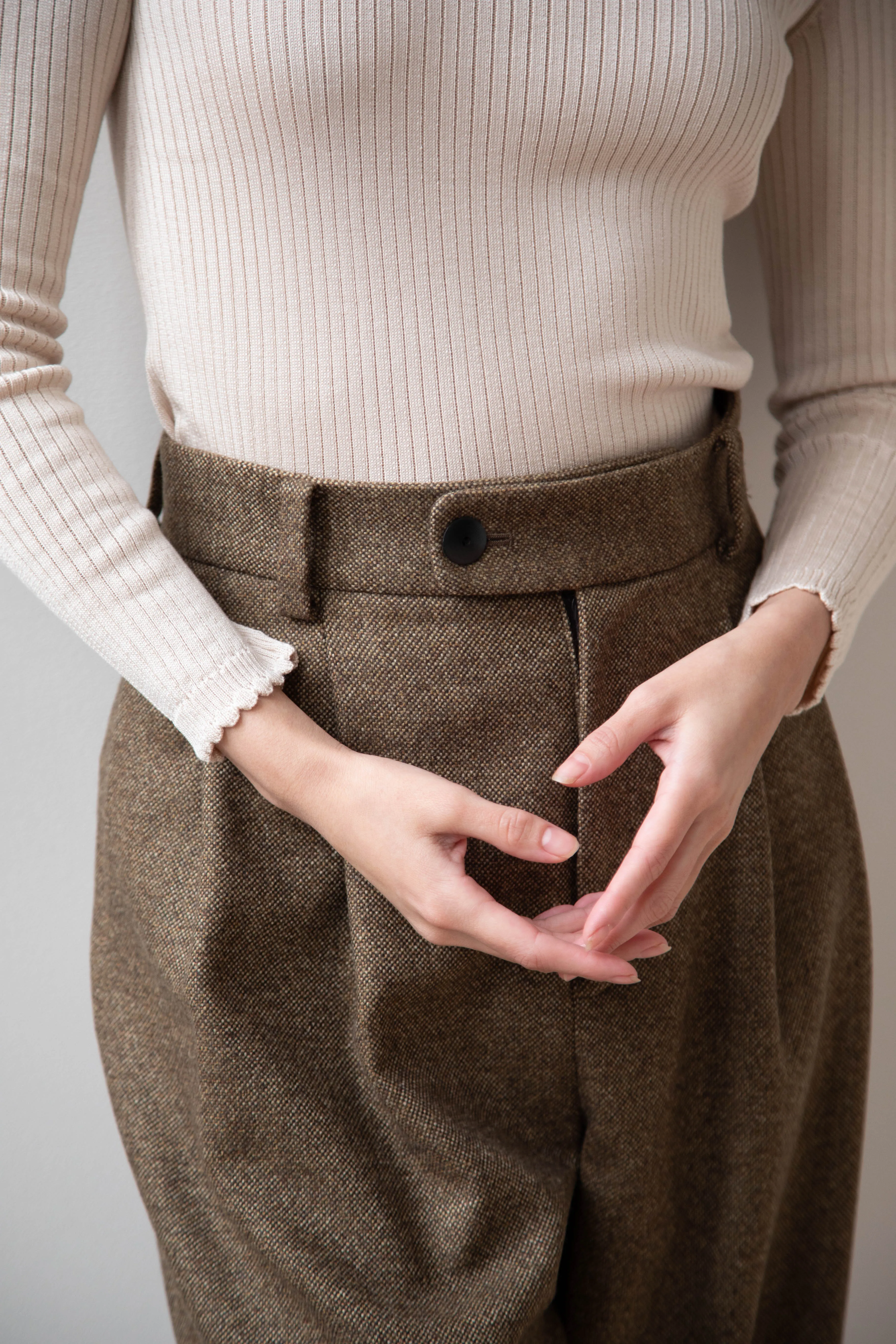 Arts & Science | Tuck Front Trousers in Yorimoku Tweed Wool