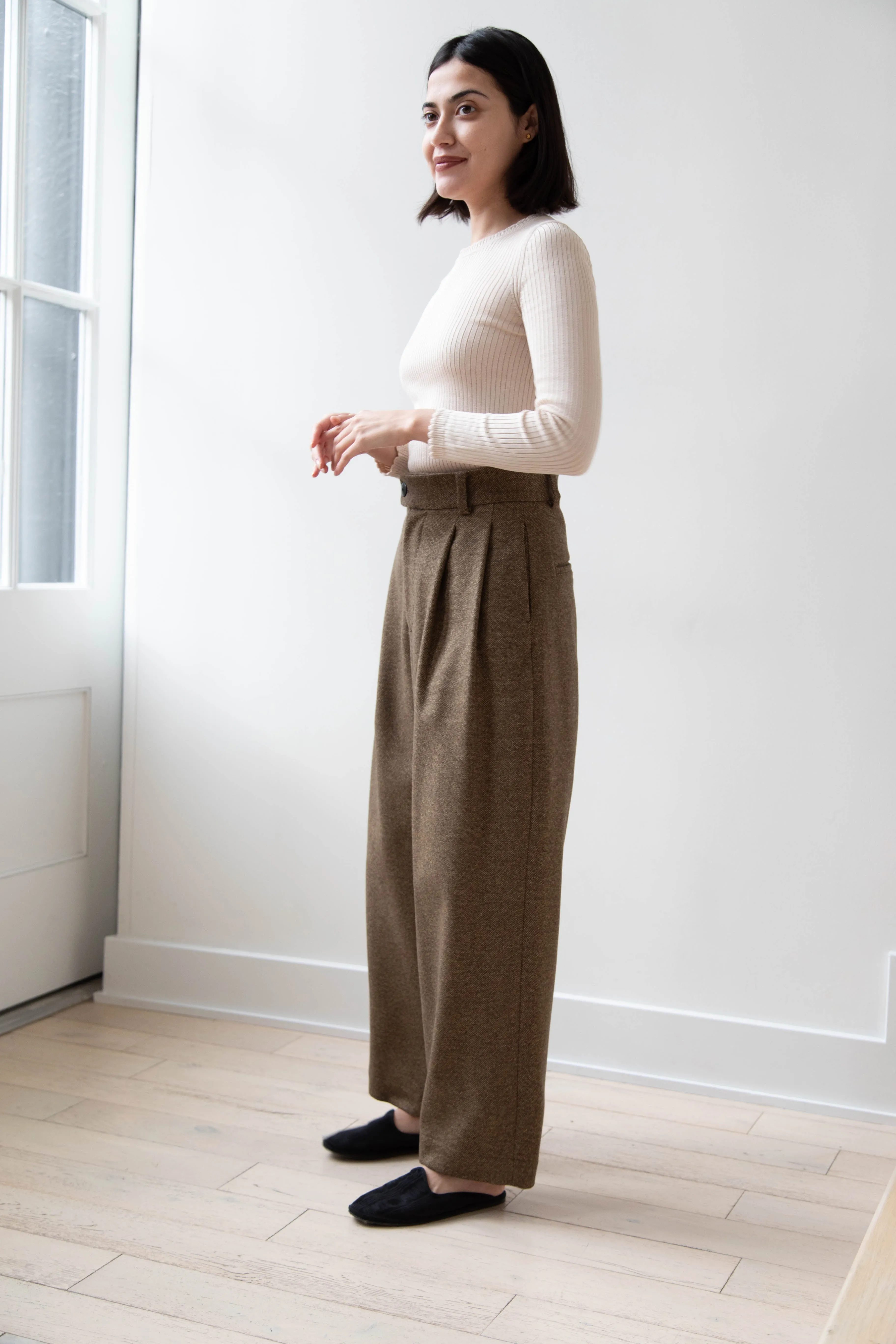 Arts & Science | Tuck Front Trousers in Yorimoku Tweed Wool