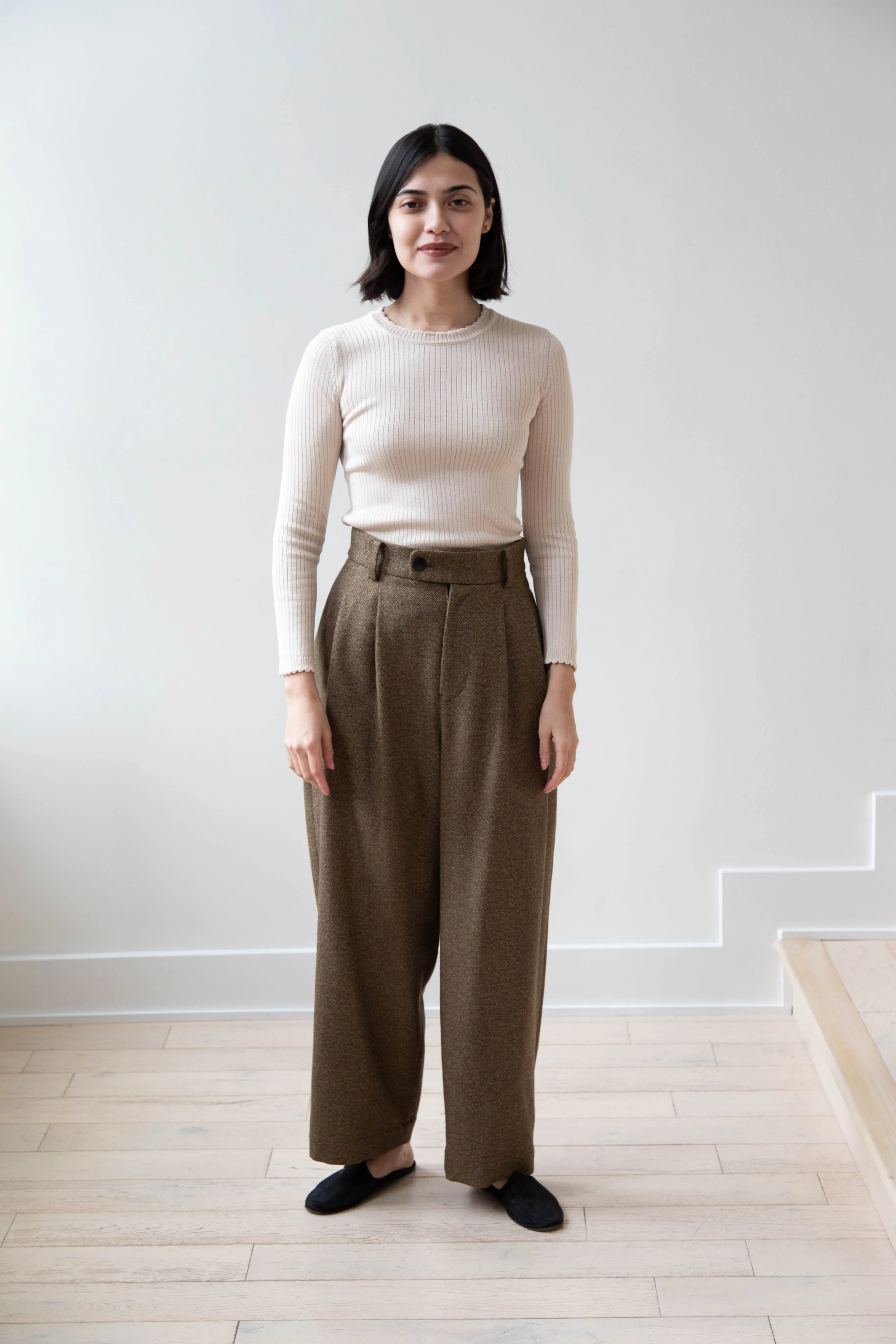 Arts & Science | Tuck Front Trousers in Yorimoku Tweed Wool