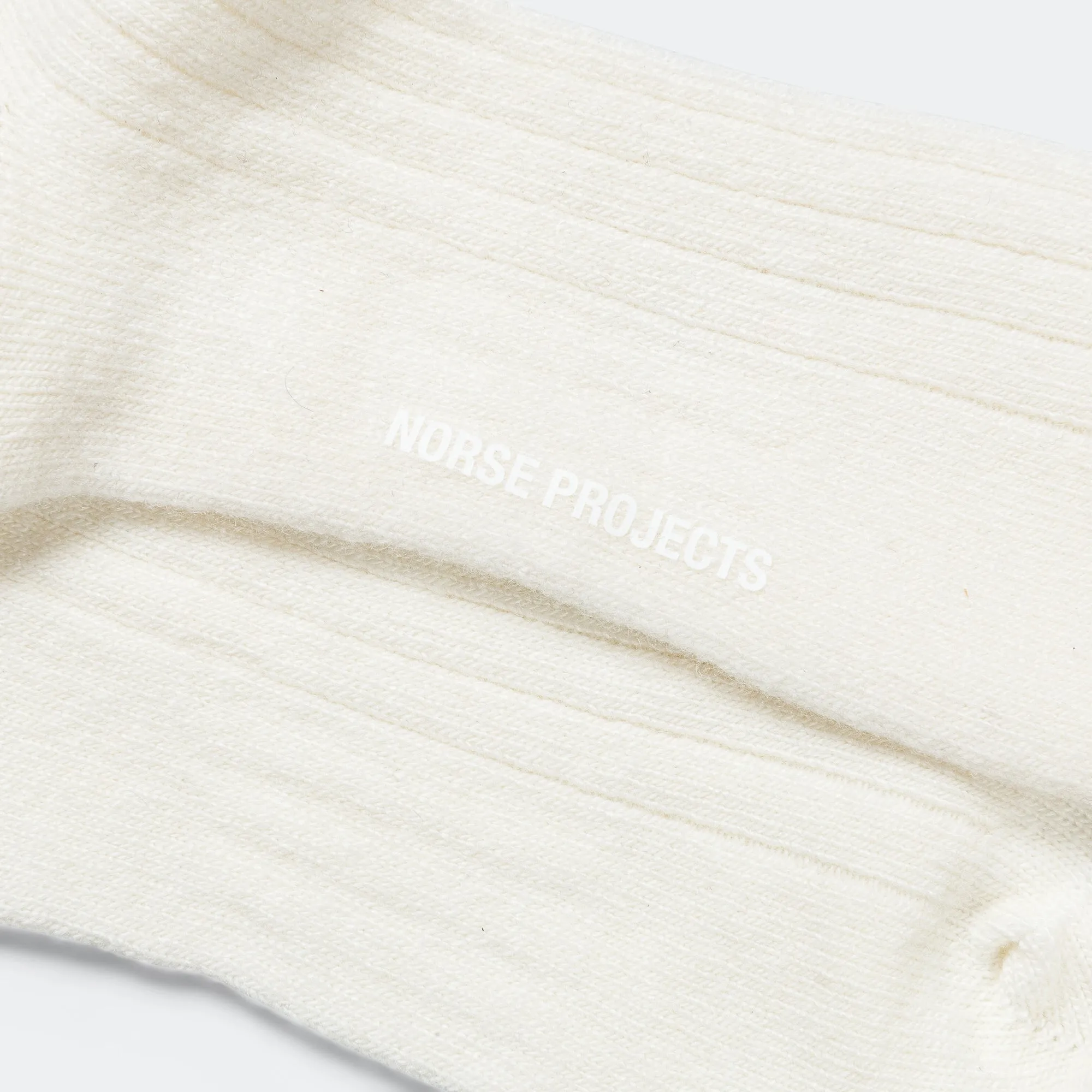 Bjarki Cashmere Wool Blend Rib Sock - Ecru