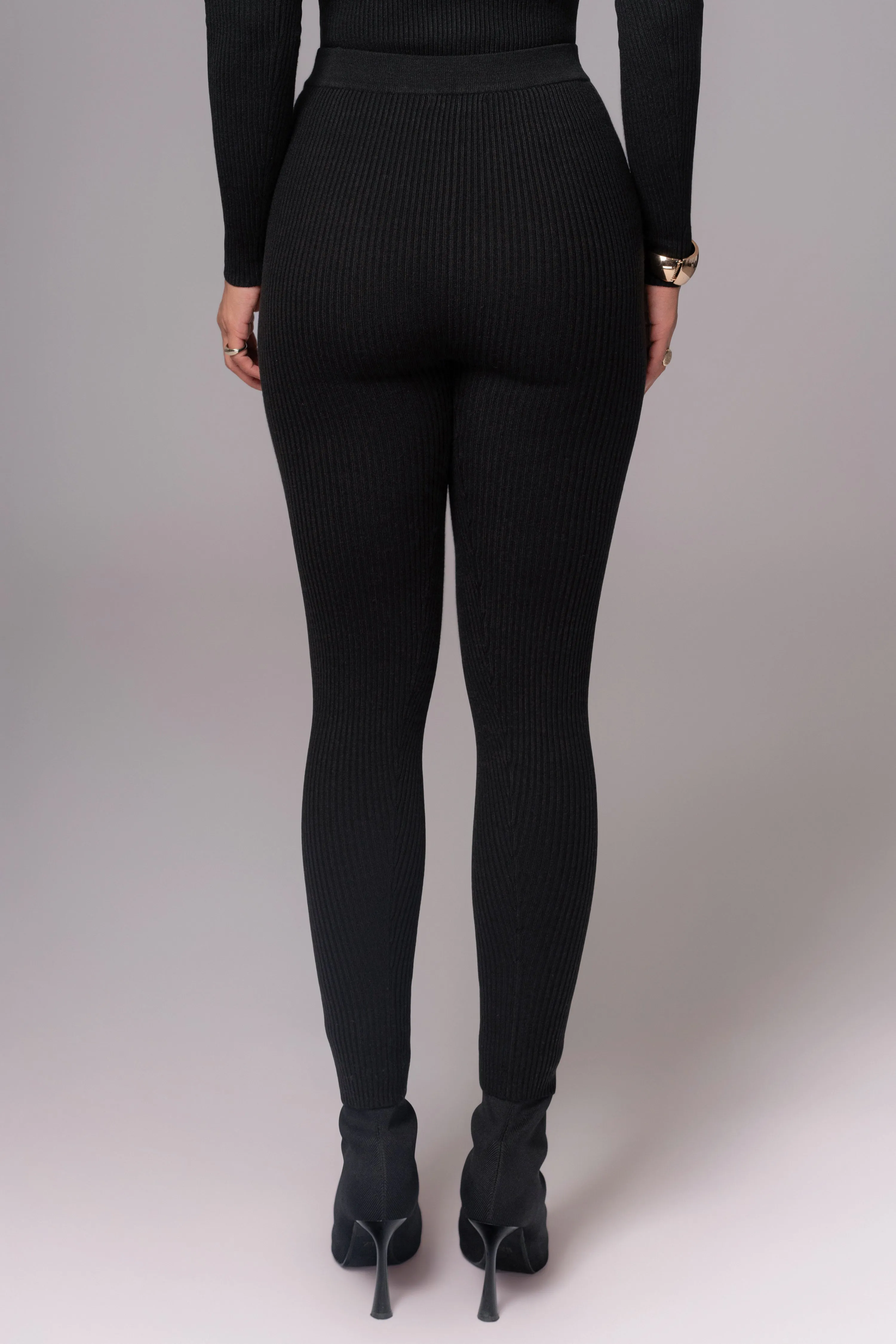 Black Naaya Ribbed Leggings