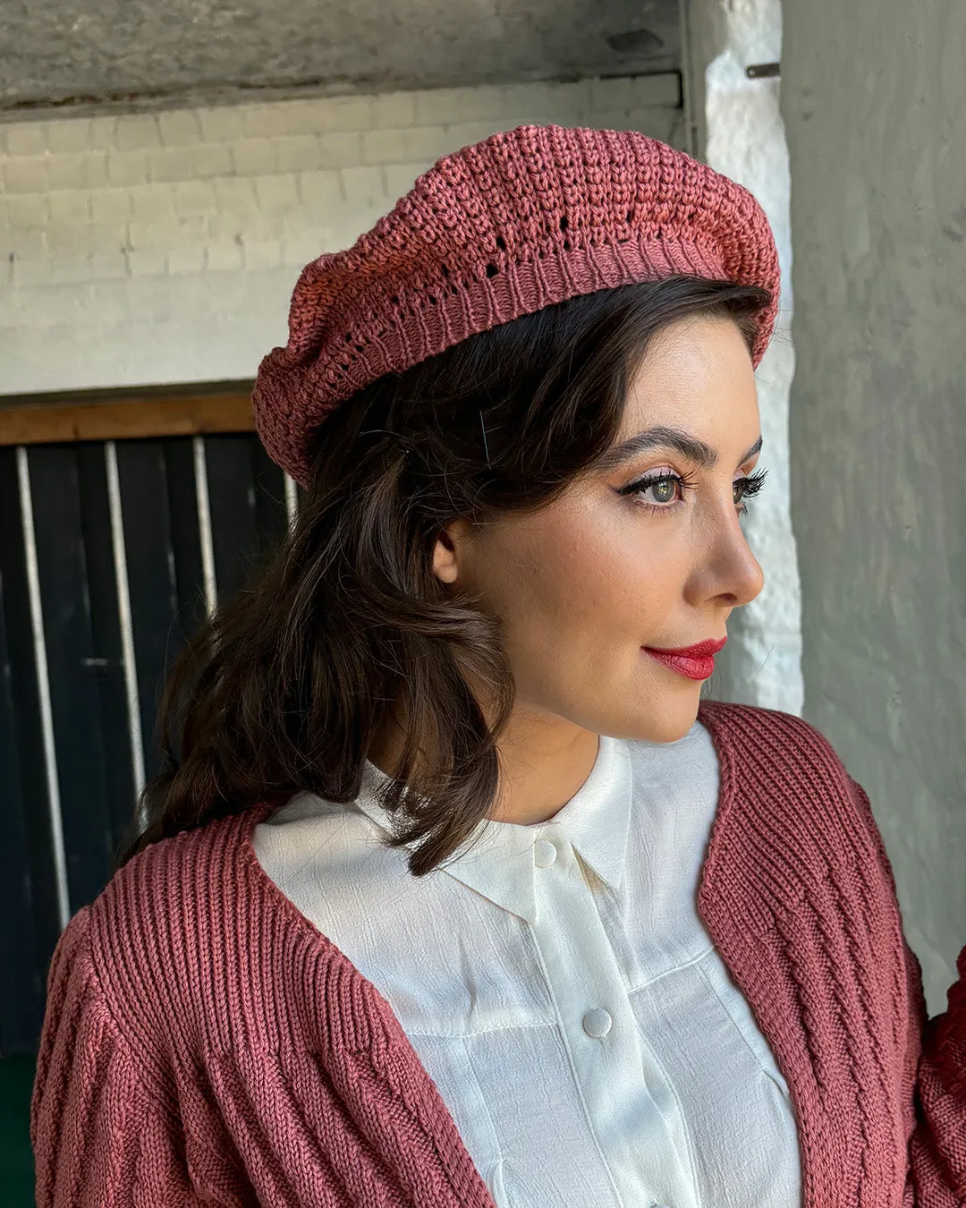 Knitted Beret - Vintage Rose