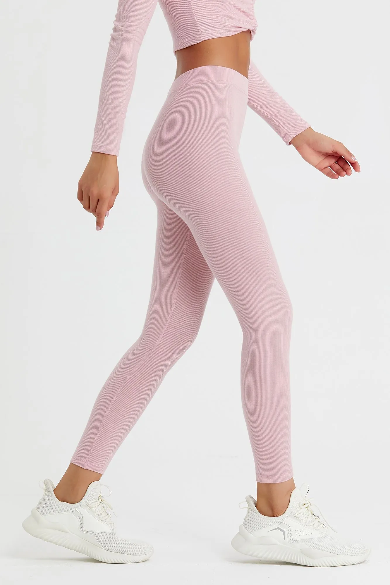 Ribbed Mid-Waist Workout Leggings