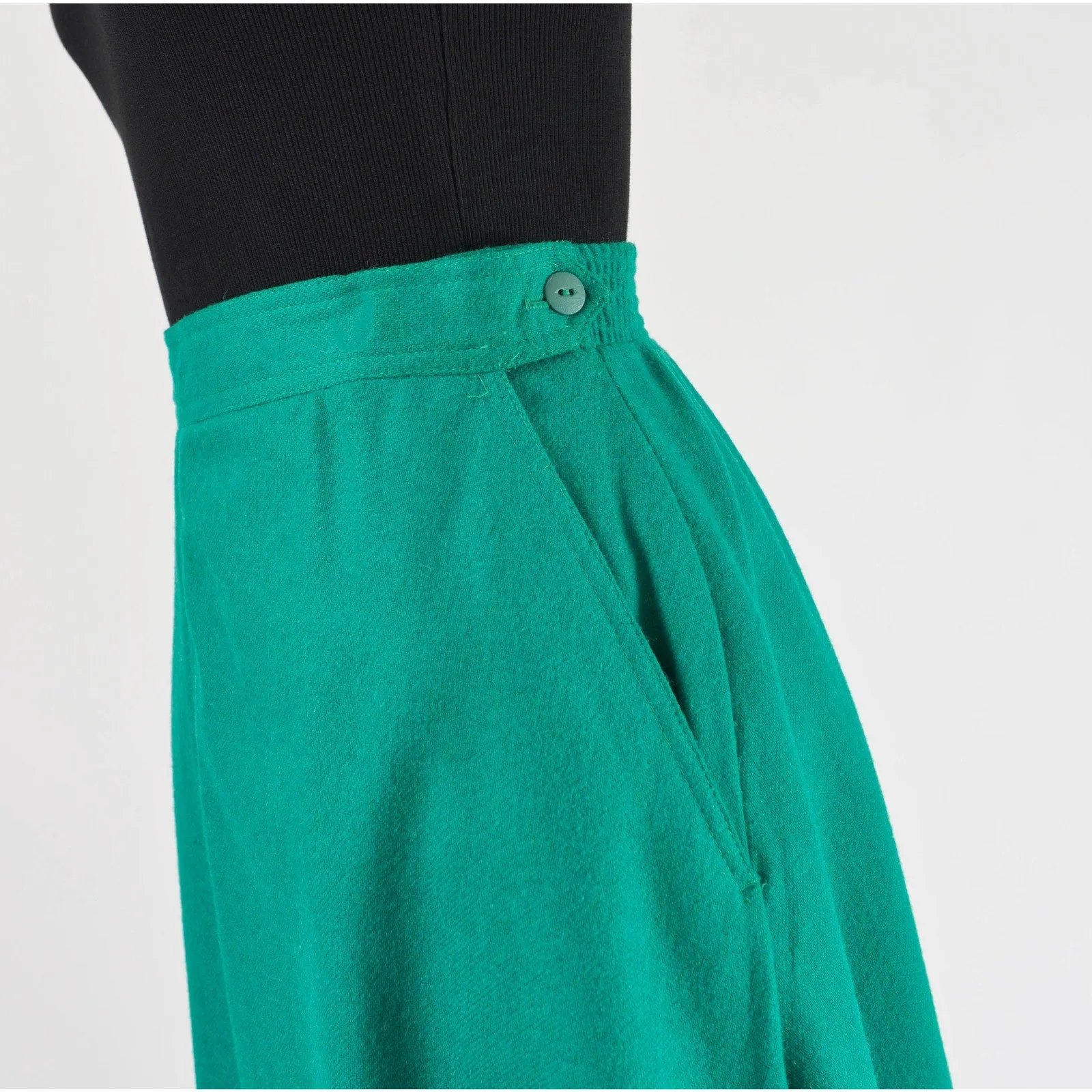 Vintage 80s Emerald Green Wool Skirt High Waisted Full Swing Fit Midi Skirt with Pockets size Medium